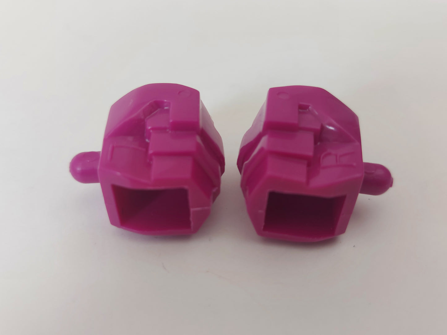 Transformers 1987 Terrorcons Hun-Gurrr Abominus Left & Right Fists